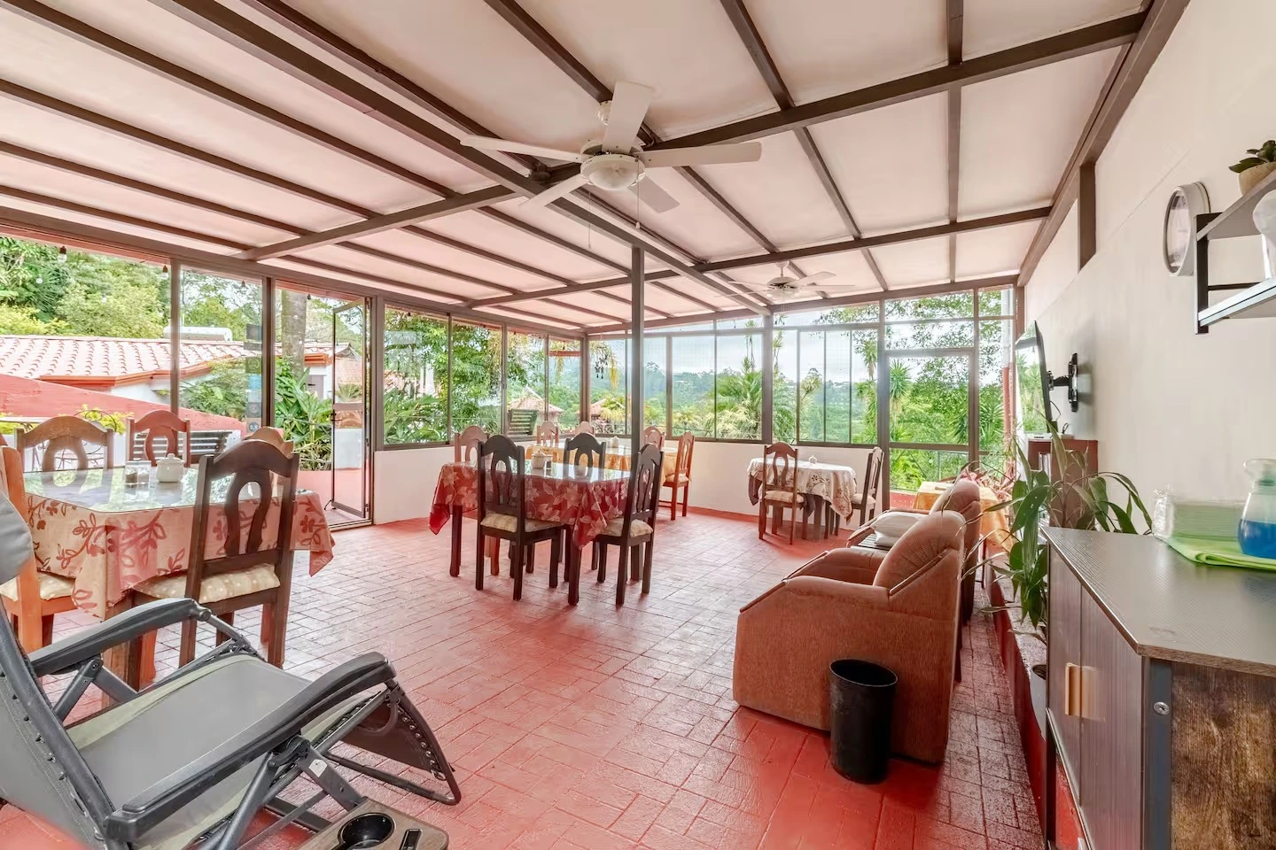 Day pass outdoor gathering area with mountain views at Mango Valley