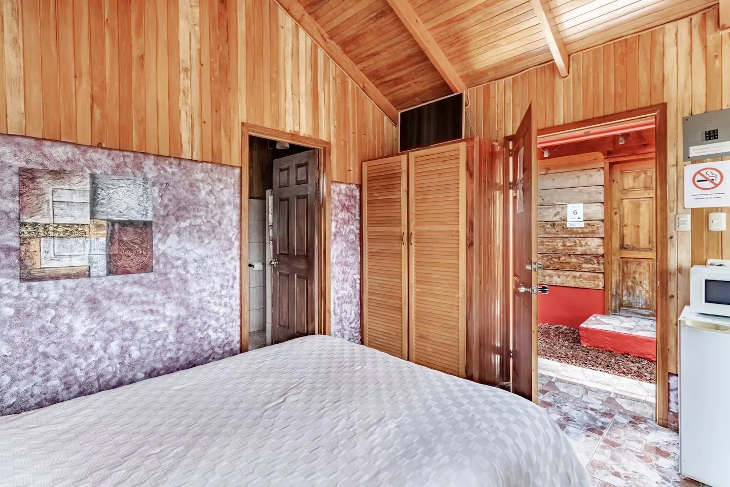 Morpho Cottage living space at Mango Valley